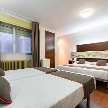 Oyo Hotel Francabel Cuenca  Exteriör bild