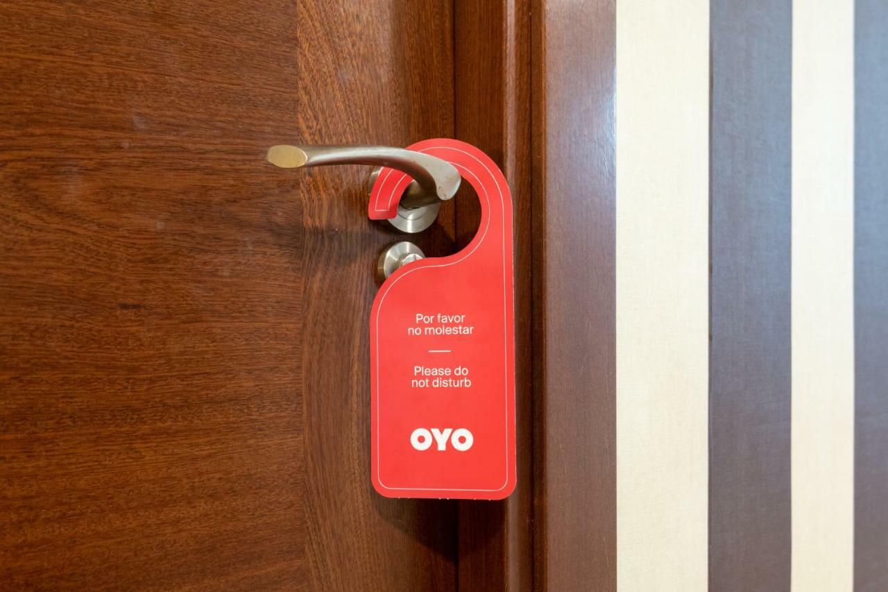 Oyo Hotel Francabel Cuenca  Exteriör bild