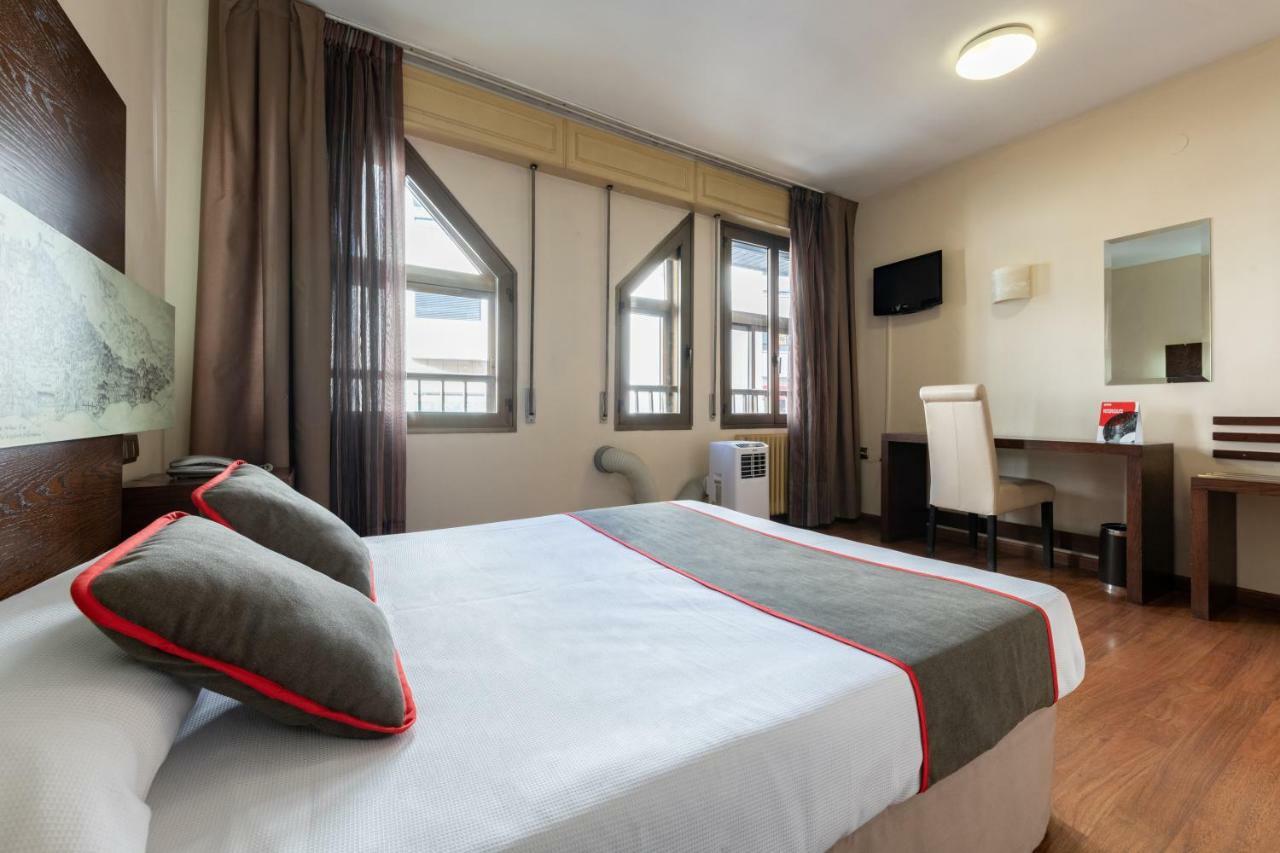 Oyo Hotel Francabel Cuenca  Exteriör bild