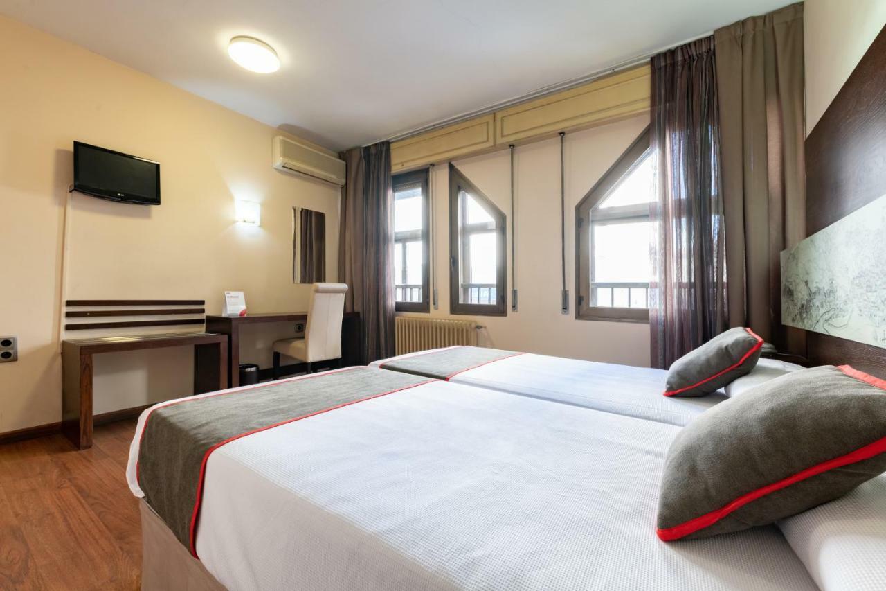 Oyo Hotel Francabel Cuenca  Exteriör bild