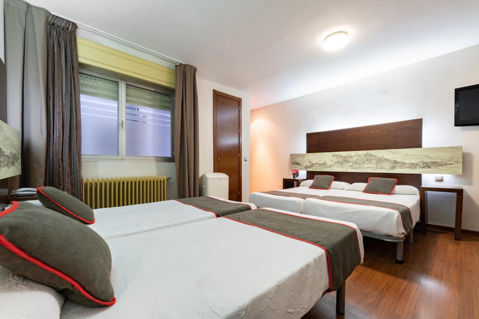 Oyo Hotel Francabel Cuenca  Exteriör bild