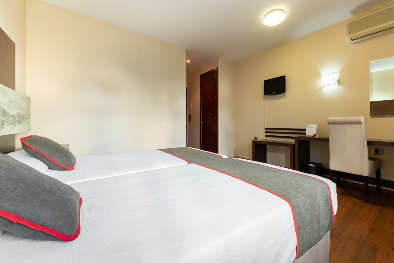 Oyo Hotel Francabel Cuenca  Exteriör bild